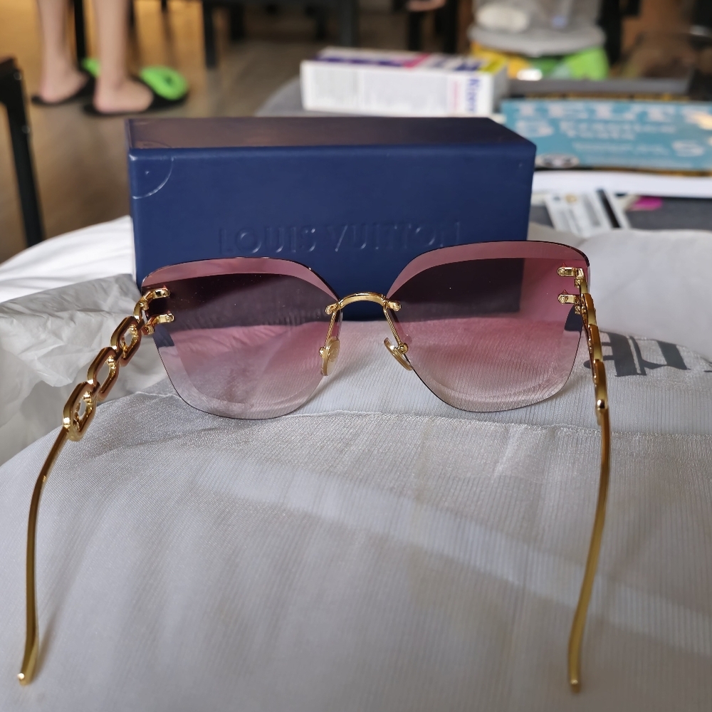 Louis Vutton Jewel Cat Eye Sunglasses